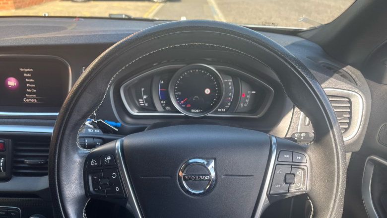 Volvo V40 T2 [122] R DESIGN Pro 5dr Geartronic Petrol Hatchback